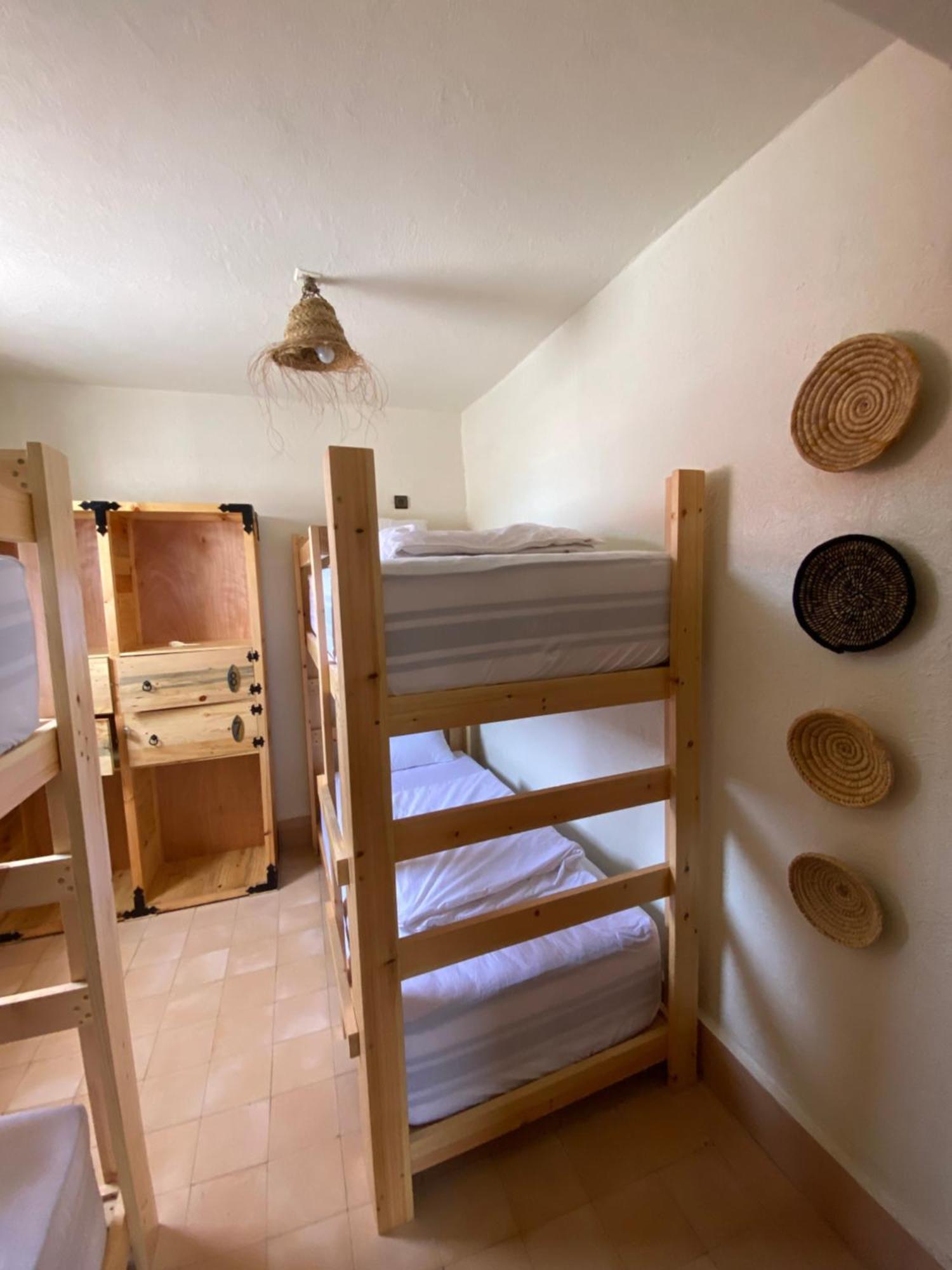 Anza Surfhouse Bed & Breakfast Agadir Bagian luar foto