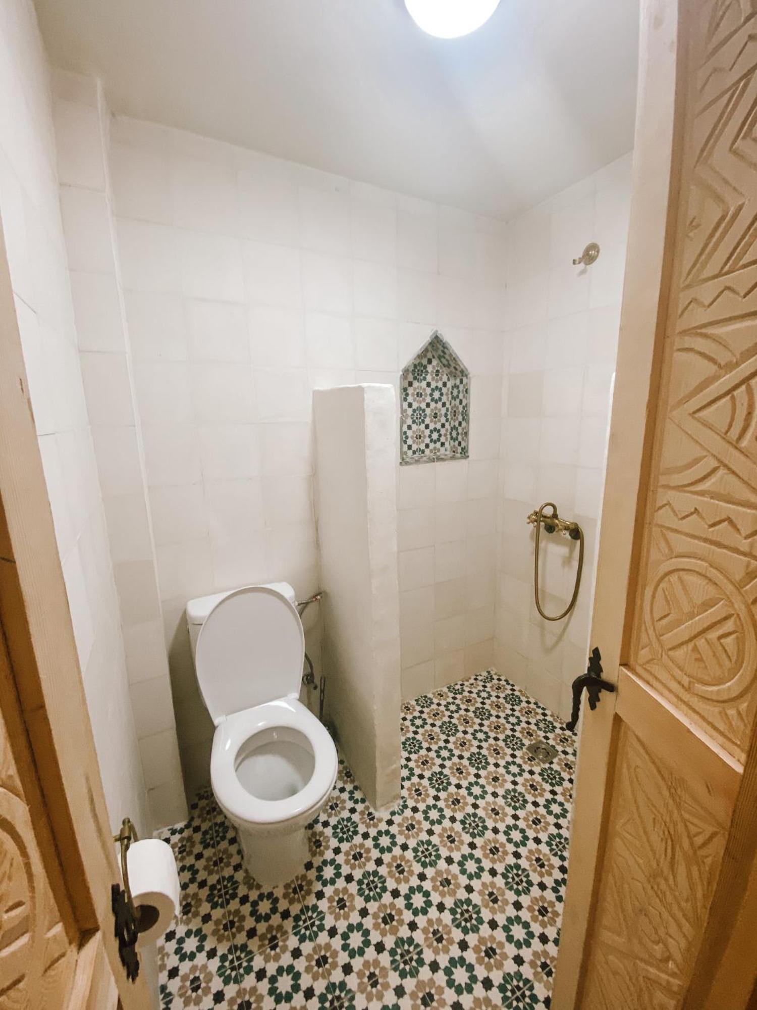 Anza Surfhouse Bed & Breakfast Agadir Bagian luar foto